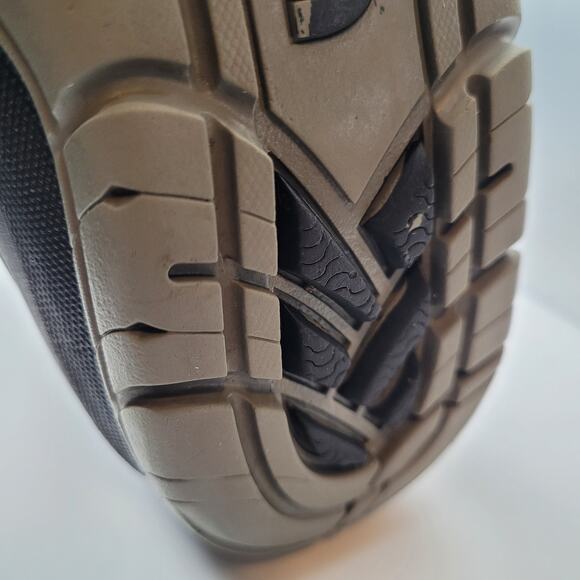 The North Face Winter Lace Up Boots Womens Black Gray Faux Fur Fuzzy Size 8.5 - Picture 5 of 13